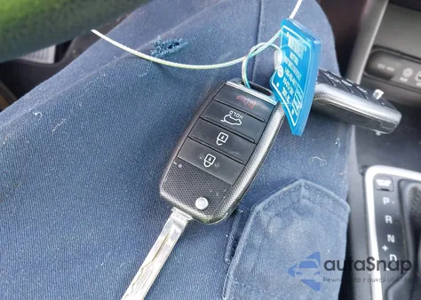 2017 Kia Sportage Lx z USA, uszkodzony, nr VIN KNDPM3AC5H7112180